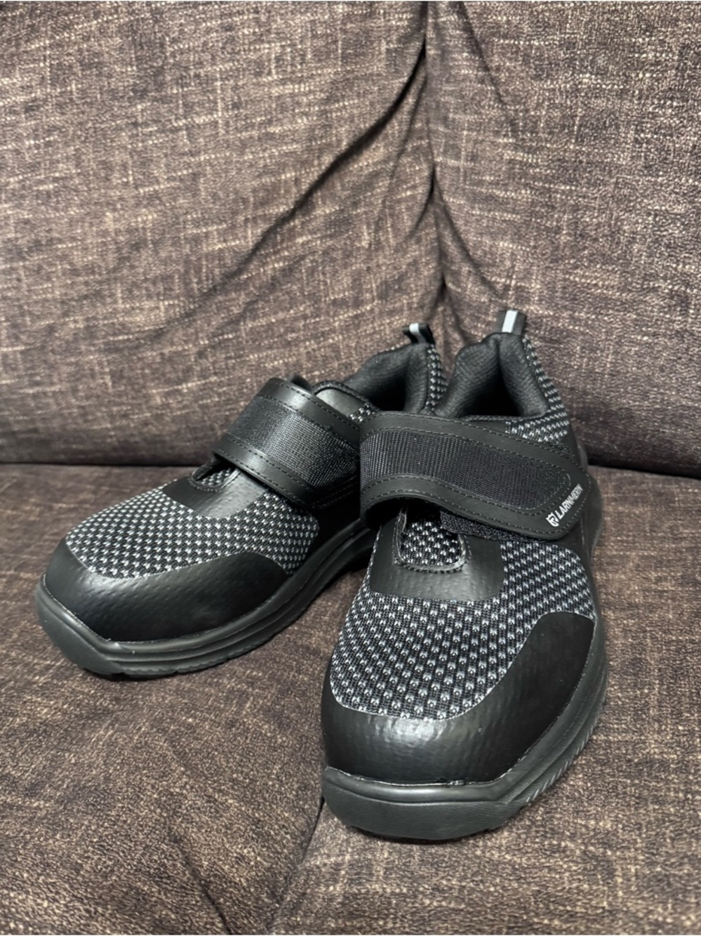 NEW LARNMERN Men's 6 Steel Toe Work Safety Shoes Lightweight Breathable